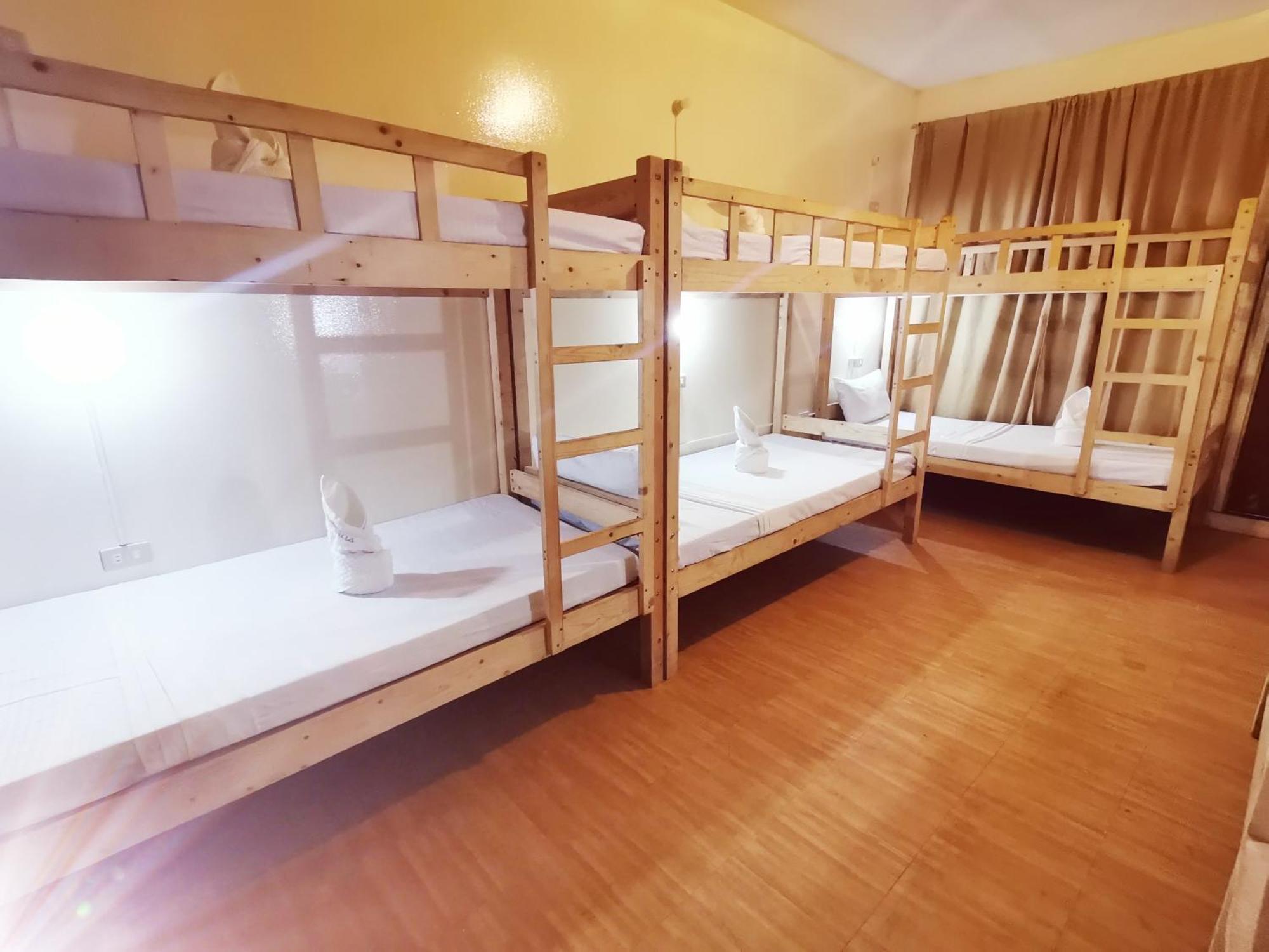 Coron Town Traveller'S Dormitory מראה חיצוני תמונה